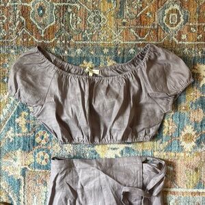 Whimsy + Row Gray Puff Sleeve Top